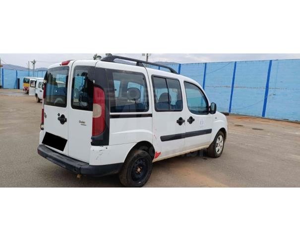 Foto de IBITURUNA/MG - Fiat/Doblo Essence 7L E, 2016/2017, FLEX 