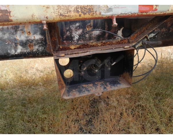 Foto de ITAÚNA MG - SR/RANDON CARRETA PARA CARGA DE BEBIDAS CARROCERIA ABERTA