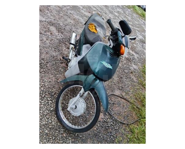 Foto de ARAXÁ/MG - Motocicleta HONDA C100 Biz - 2003/2003 - CIRCULÁVEL