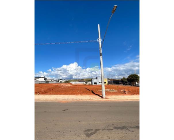 Foto de CAMPOS ALTOS/MG - Um lote de terreno com área total de 470,31m², sito a Rua Coronel Frederico Franco