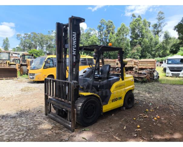 Foto de EMPILHADEIRA HYNDAI 40D-9K CAP. 4.000 KG 2016/2016 - PA12675