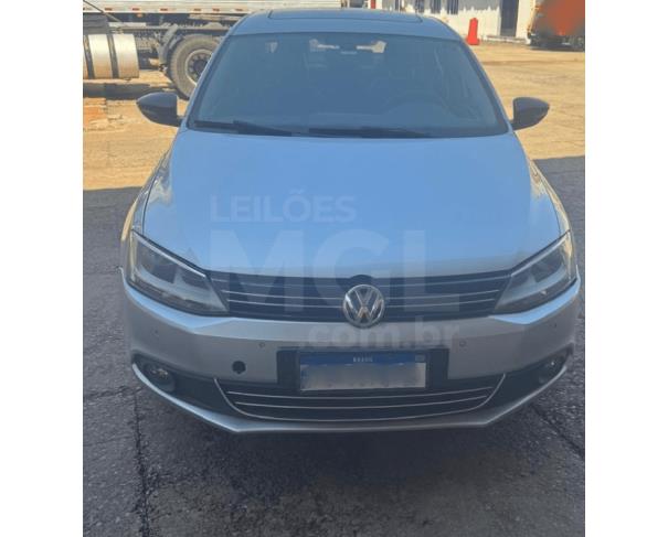 Foto de APARECIDA DE GOIÂNIA - VW JETTA 2.0 - RECUPERÁVEL - 2011/2011 - SN0000234