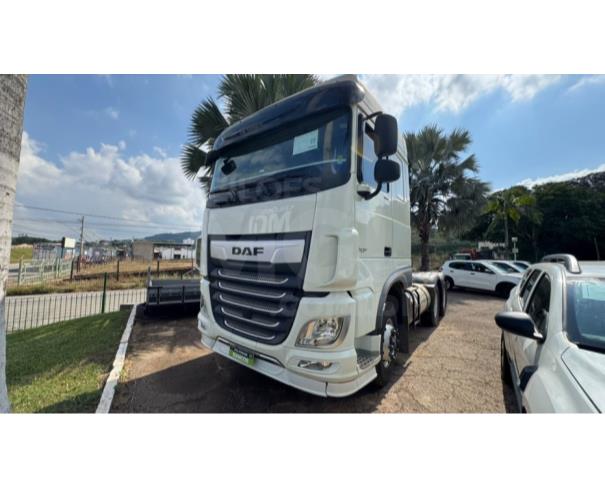 Foto de ITAÚNA/MG - CAVALO TRATOR DAF/XF FTT 530 CABINE ESTENDIDA ANO 2023/2024 - SC1118