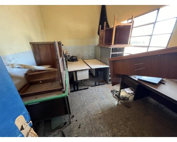 Foto de IGUATAMA/MG - Materiais diversos.