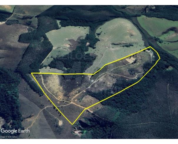 Foto de DESTERRO DE ENTRE RIOS/MG — Terreno Rural com 24.80.44 hectares no Pedra de Cevar e Campo Alegre