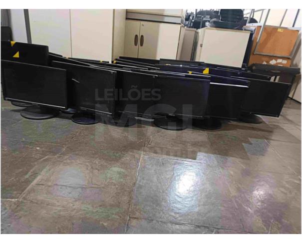 Foto de BELO HORIZONTE/MG - LOTE DE 30 MONITORES