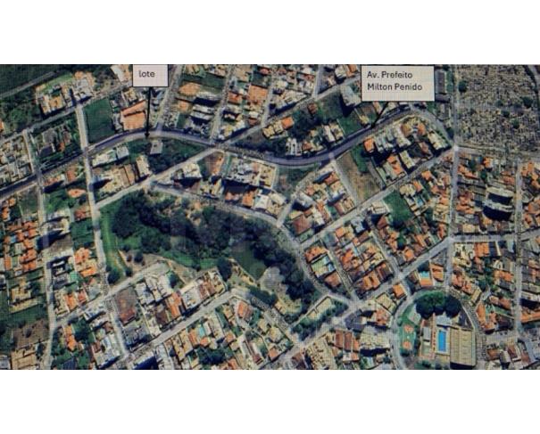 Foto de ITAÚNA/MG – Lote com a área de 382,60m², situado no bairro Belvedere