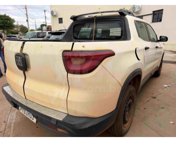 Foto de TIROS/MG -  Caminhonete Fiat Toro Freedom AT, 2016/2017, FLEX 