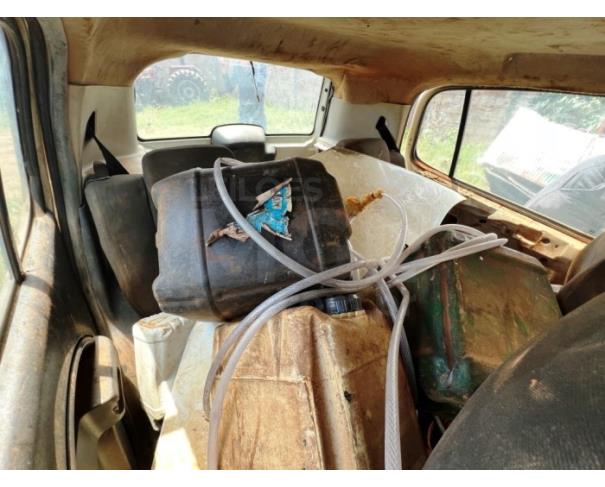 Foto de SERRA AZUL DE MINAS/MG- (CARRO) Fiat / Uno Vivace 1.0