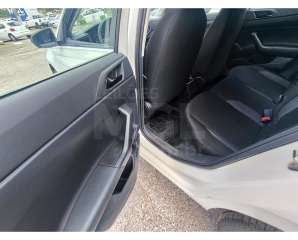 Foto de ITAÚNA/MG- VW 	POLO TRACK 1.0 FLEX 12V 5P 2023/2024- PA12297