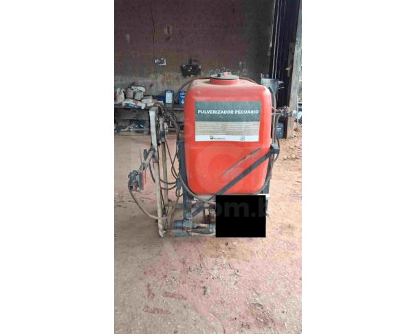 Foto de NOVO HORIZONTE DO NORTE/MT - Pulverizador para trator, marca Puvelmaq 600L, nº 7774