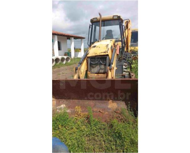 Foto de ANTÔNIO CARDOSO/BA - Retroescavadeira JCB, modelo 3C