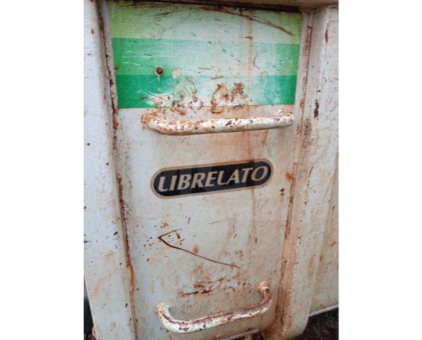 Foto de FLOR DA SERRA DO SUL/PR-Caçamba basculante marca Librelato.