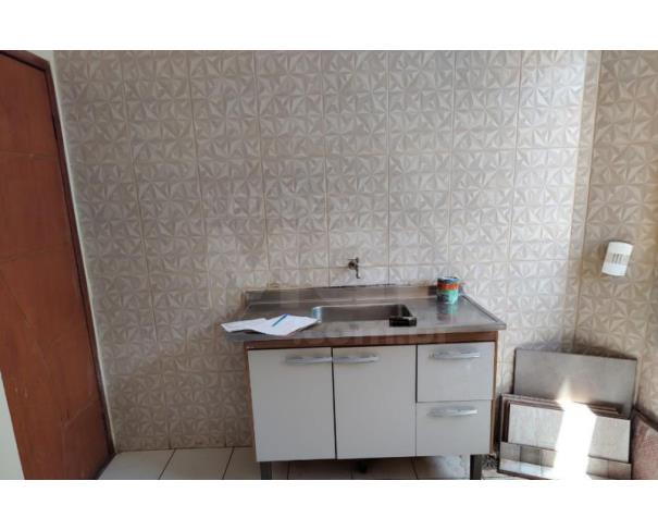 Foto de PONTE NOVA/MG – Apartamento com 4 quartos com a área de 67,48m², situado no Centro