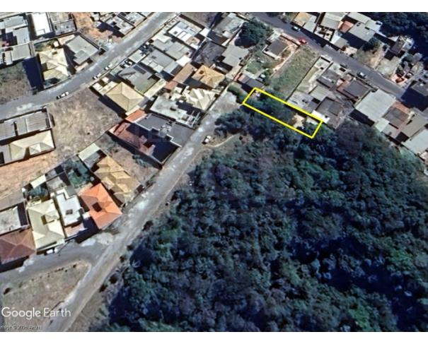 Foto de CONSELHEIRO LAFAIETE/MG - Lote nº 37 da quadra 3 com 300,00m² no Bairro Jardim Cachoeira