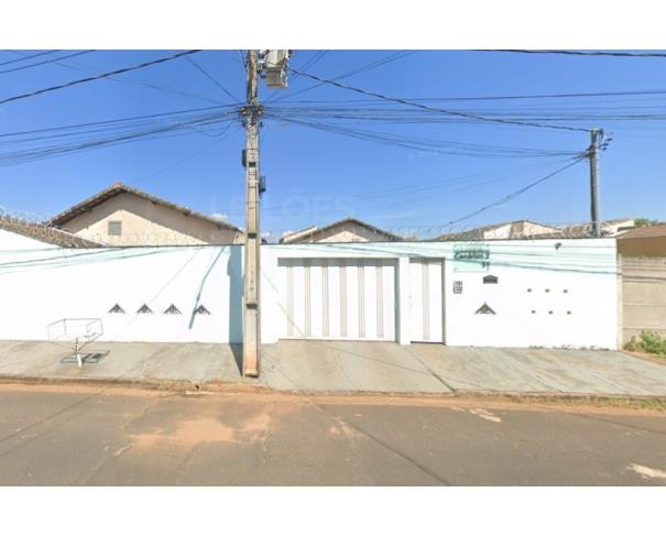 Foto de UBERLÂNDIA/MG — Casa com 91,40m² no Condomínio Residencial Canário II