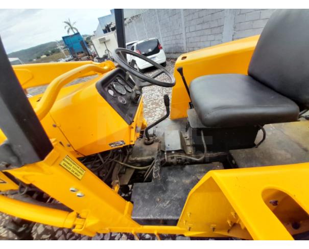 Foto de ITAÚNA/MG-RETROESCAVADEIRA  MASSEY FERGUSON