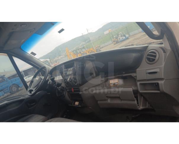Foto de ITAÚNA/MG- IVECO DAILY 35S14HDCS 2018/2019 - PA00920