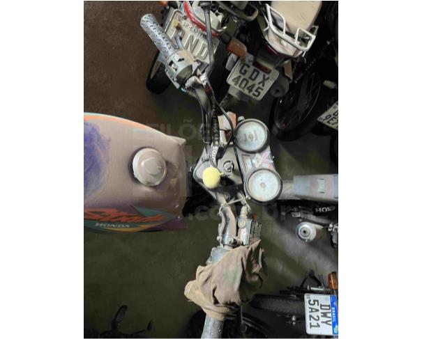 Foto de CAPIVARI/SP - VEÍCULO CONSERVADO - HONDA/CBX 200 STRADA - 1997/1998