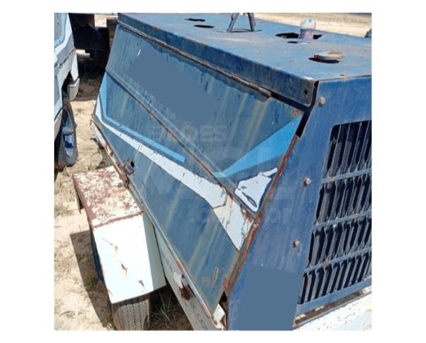 Foto de CONTAGEM/MG-COMPRESSOR DE AR REBOCAVEL
