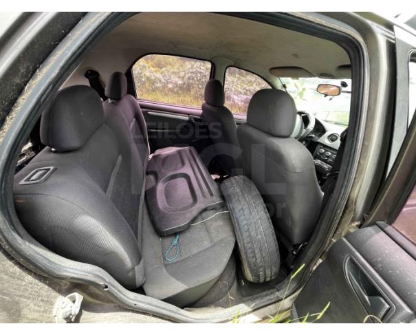 Foto de JUNDIAÍ/SP-VEÍCULO CONSERVADO-CHEVROLET/CELTA 1.0L LT-2013/2014