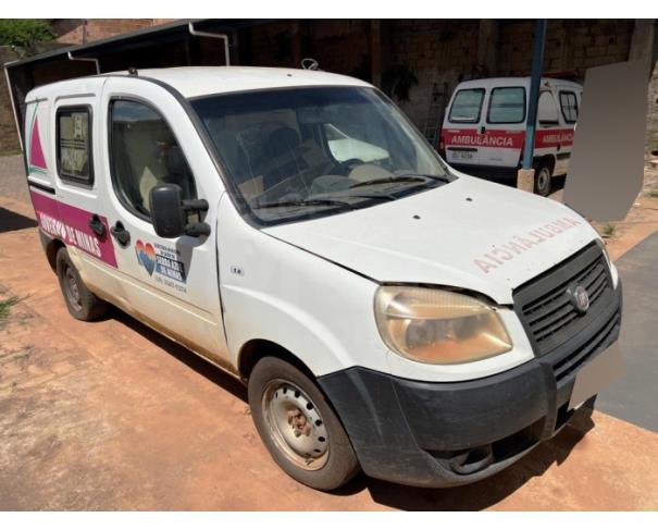 Foto de SERRA AZUL DE MINAS/MG- (CARRO) Fiat Doblo Rontan Ambulância- 