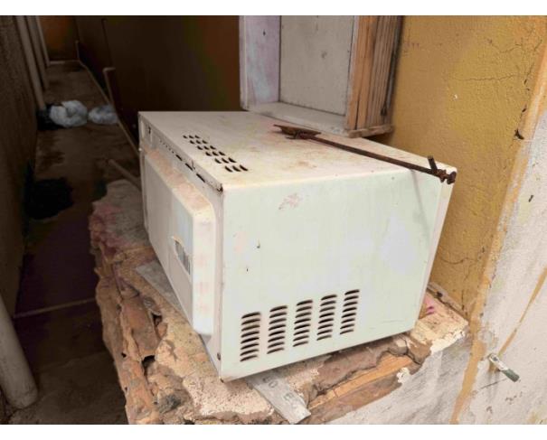Foto de TIROS/MG - LOTE COMPOSTO POR MÓVEIS, EQUIPAMENTOS, ELETRÔNICOS E BENS DIVERSOS
