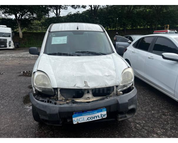 Foto de ITAÚNA/MG- RENAULT KGOO EXPRESS 1.6 2011/2012- PA12831