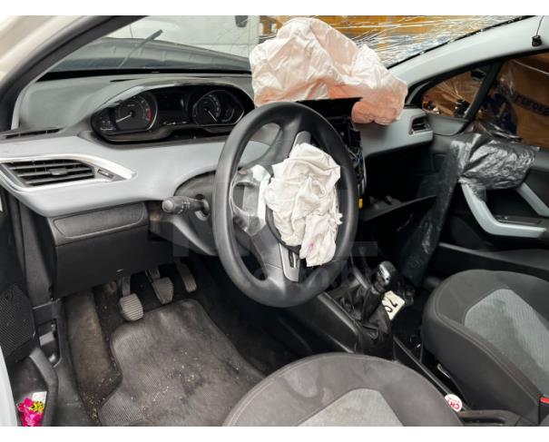 Foto de ITAÚNA/MG- PEUGEOT 208 ACTIVE PACK 2014/2015  - PA01026