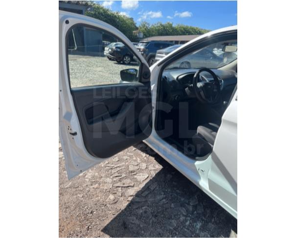 Foto de ITAÚNA/MG - FORD KA SE 1.0 HA C - ANO: 2018/2019 - SC1037
