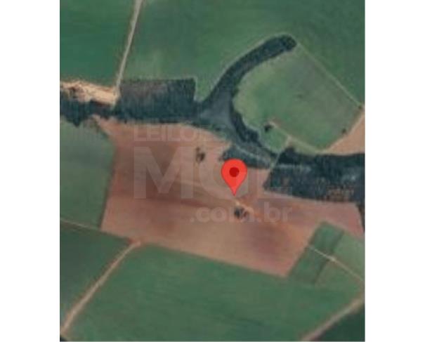 Foto de COROMANDEL/MG – Gleba de terras com a área total de 15,88,77 ha, denominada Fazenda Santana