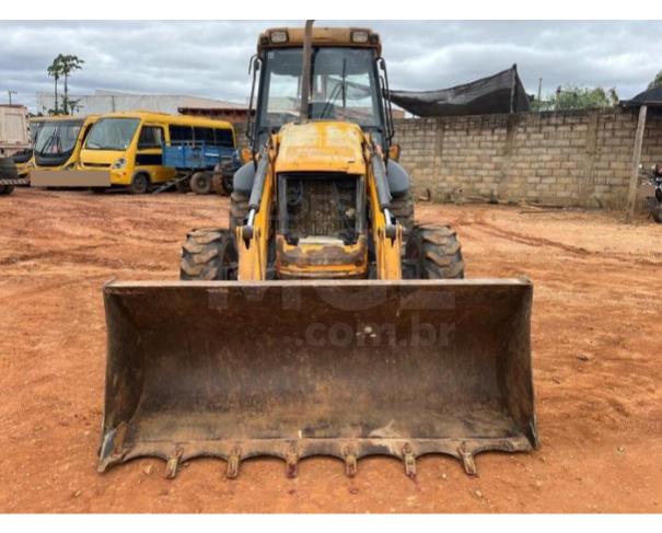 Foto de VARGEM GRANDE DO RIO PARDO/MG - Retroescavadeira JCB, modelo 3C 4X4
