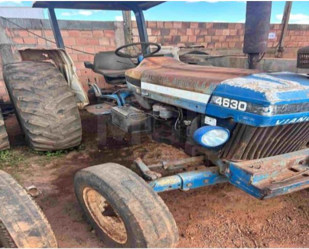 Foto de VIANÓPOLIS/GO - Trator Agrícola New Holland, modelo 4630, ano 1997