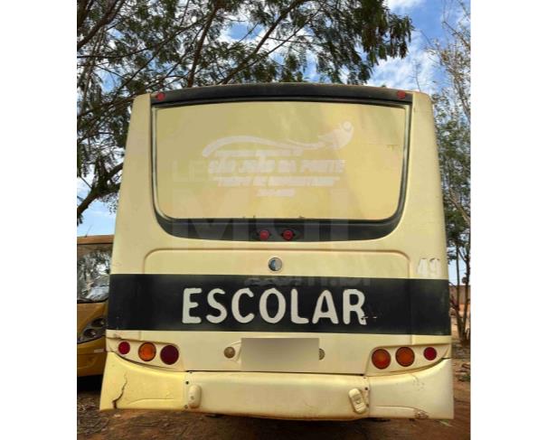 Foto de SÃO JOÃO DA PONTE/MG -  Ônibus M.Benz/Induscar Apache A, 2004/2004