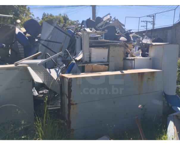Foto de ANCHIETA/ES - Sucata de mobiliário geral
