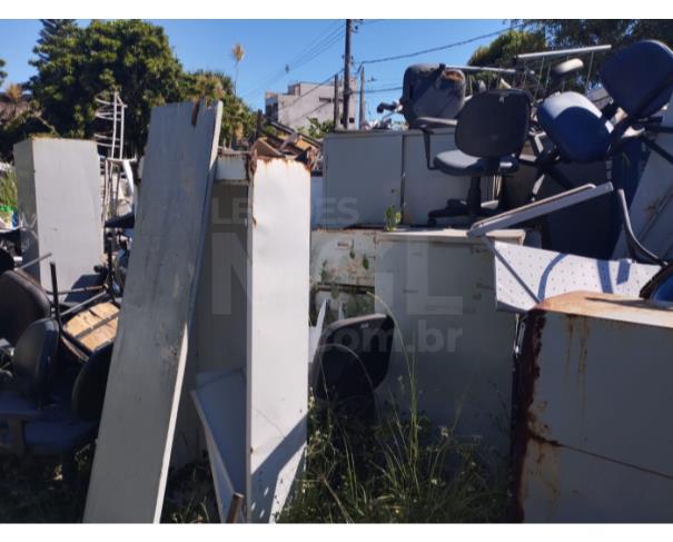 Foto de ANCHIETA/ES - Sucata de mobiliário geral