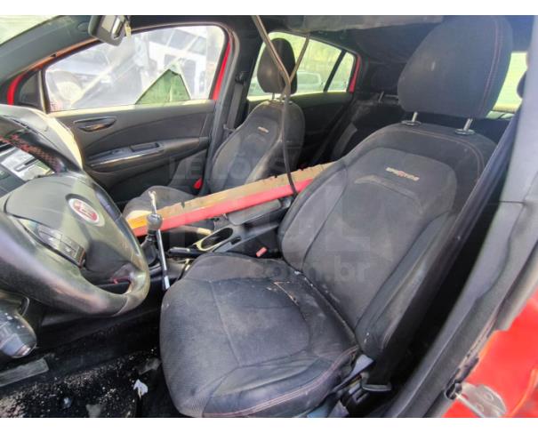 Foto de ITAÚNA/MG- FIAT BRAVO SPORTING 1.8 2014/2014- PA13371