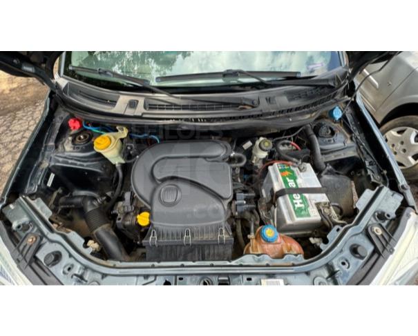 Foto de ITAÚNA/MG - FIAT/UNO VIVACE 1.0 ANO 2013/2014 - SC1136