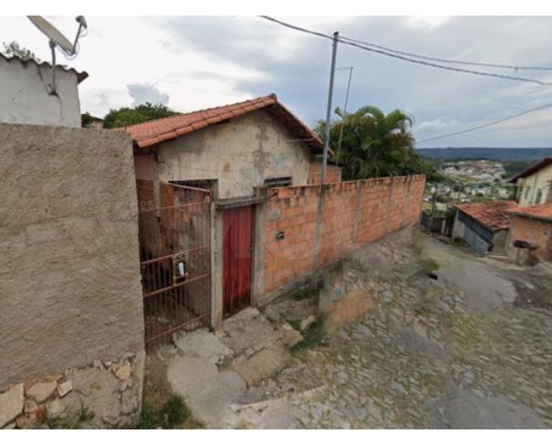 Foto de SANTA LUZIA/MG — Casa com terreno de  408,00m² no Bairro Bela Vista