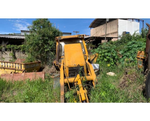 Foto de LAGOA DOURADA/MG - Retroescavadeira Randon, modelo RK406B