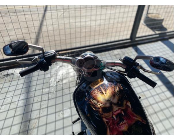 Foto de LOTE 016-HARLEY-DAVIDSON/ MOTOCICLETA VRSCF ANO 2013/2014 JB27357