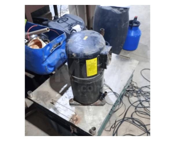 Foto de ARCOS/MG -  Compressor marca BRISTOL, modelo H23A383D3LA 