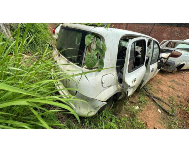 Foto de VALENÇA/BA - Carro Fiat Uno