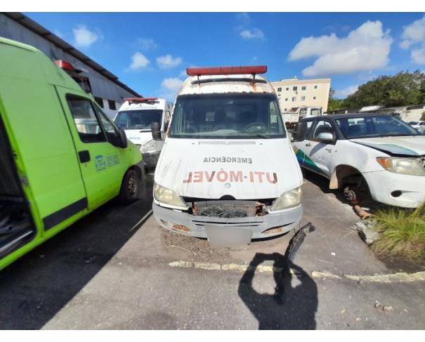 Foto de RIO DAS OSTRAS/RJ - ESPECIAL MERCEDES-BENZ / REVESCAP AMB SR (CARROCERIA AMBULÂNcia). 