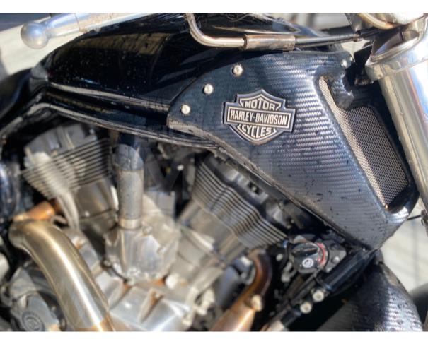 Foto de LOTE 016-HARLEY-DAVIDSON/ MOTOCICLETA VRSCF ANO 2013/2014 JB27357