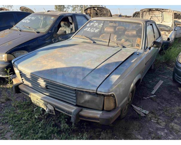 Foto de CAPIVARI/SP - VEÍCULO CONSERVADO SEM MOTOR - FORD/CORCEL II L - 1981/1981