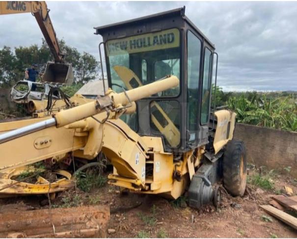 Foto de VALE DE SÃO DOMINGOS/MT - Motoniveladora New Holland RG140B