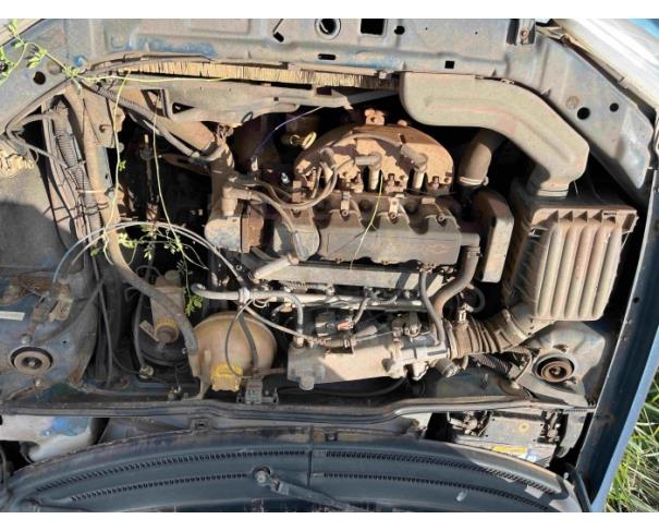 Foto de CAPIVARI/SP - VEÍCULO CONSERVADO - GM/CORSA MILENIUM - 2001/2002
