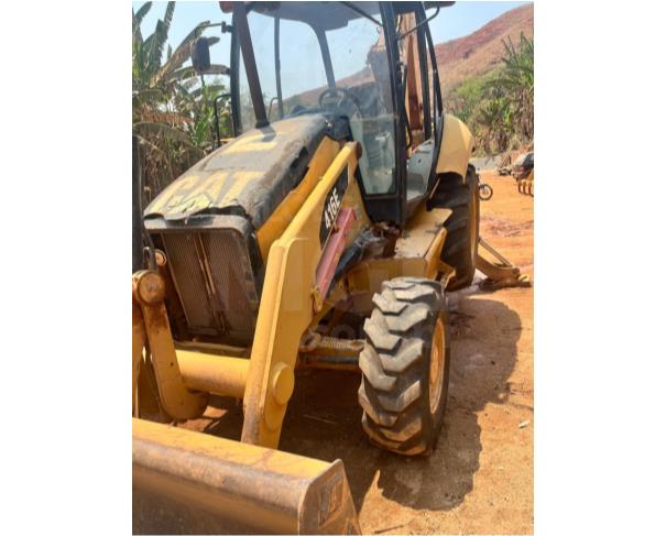 Foto de SÃO PEDRO DOS FERROS/MG - Retroescavadeira Caterpillar 416E