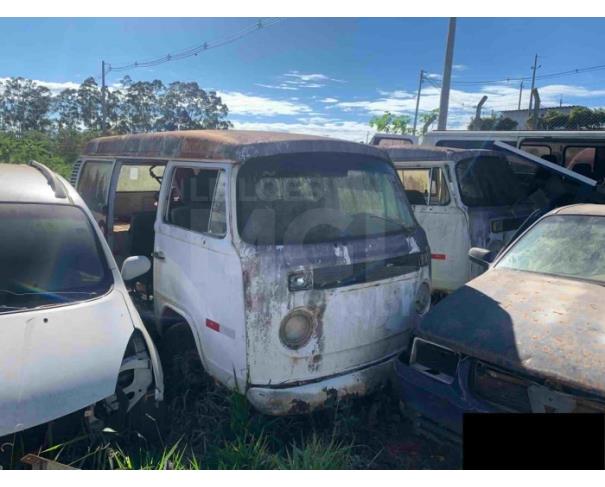 Foto de PARDINHO/SP - Camioneta Volkswagen Kombi, 1997/1998, GASOLINA 